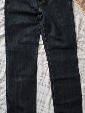 Women's Slim Straight Jeans in Dark Blue
